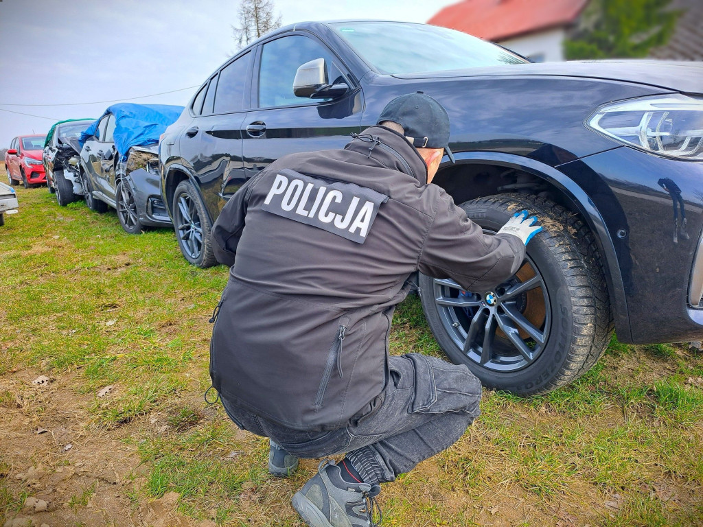 Odzyskano skradzione auta i przeprowadzono kontrole