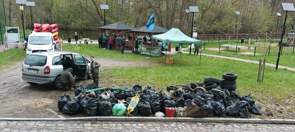 Sprzątanie rzeki Raduni