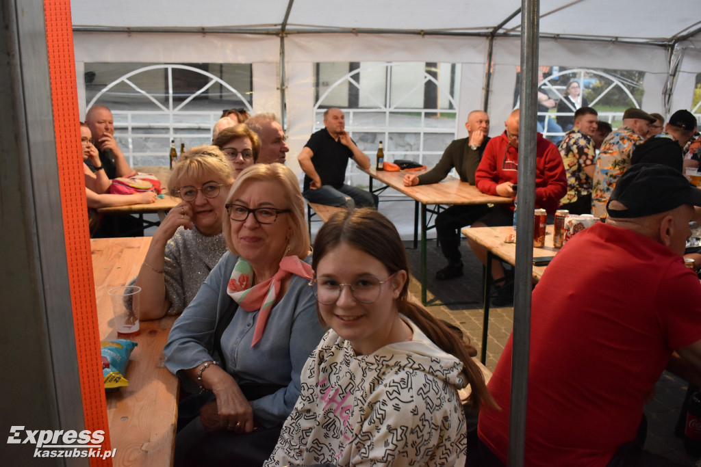 Majówka w rytmie disco w Ostrzycach