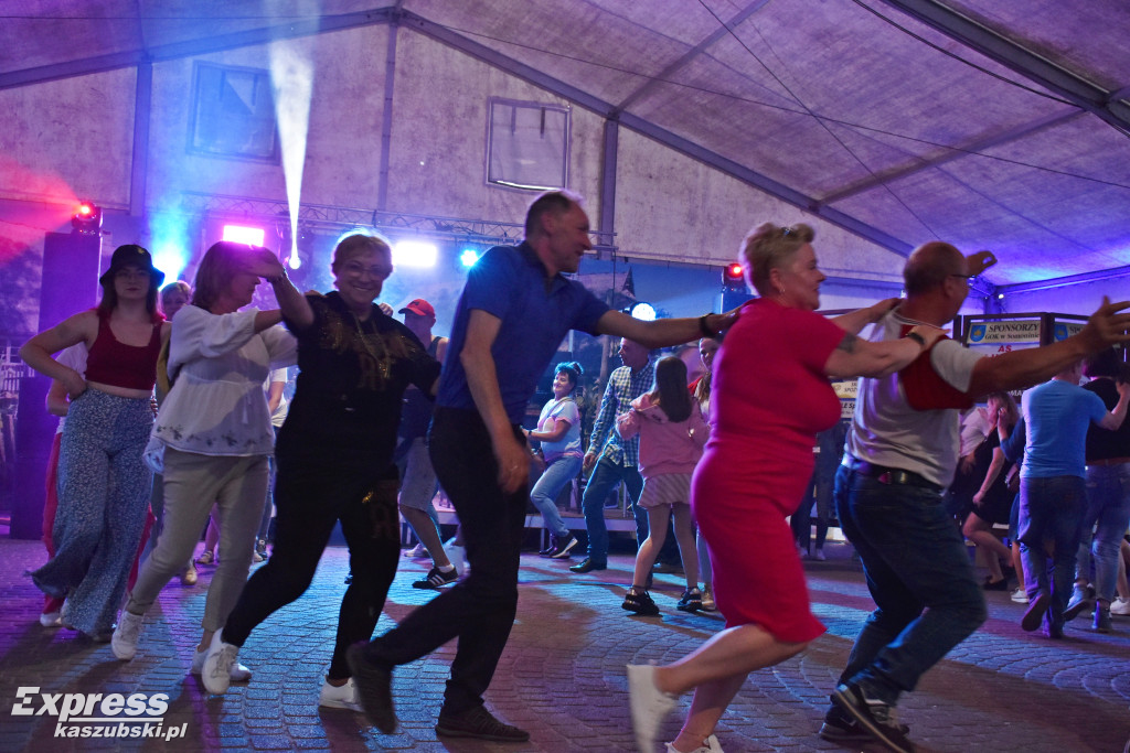 Majówka w rytmie disco w Ostrzycach