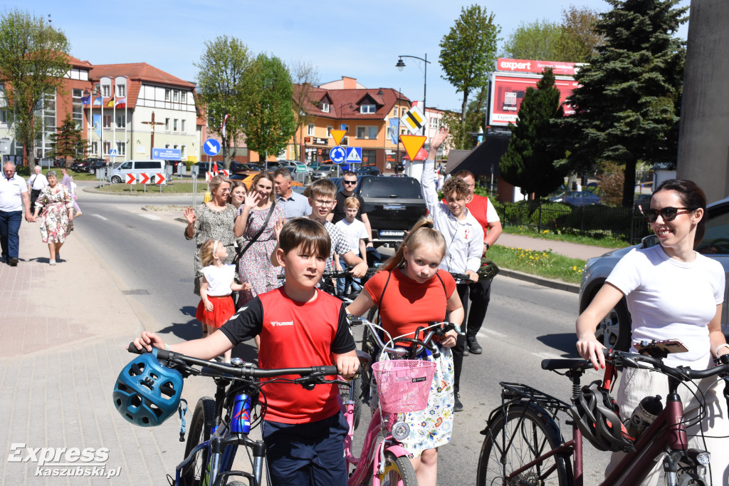 Obchody Święta 3 Maja w Sierakowicach