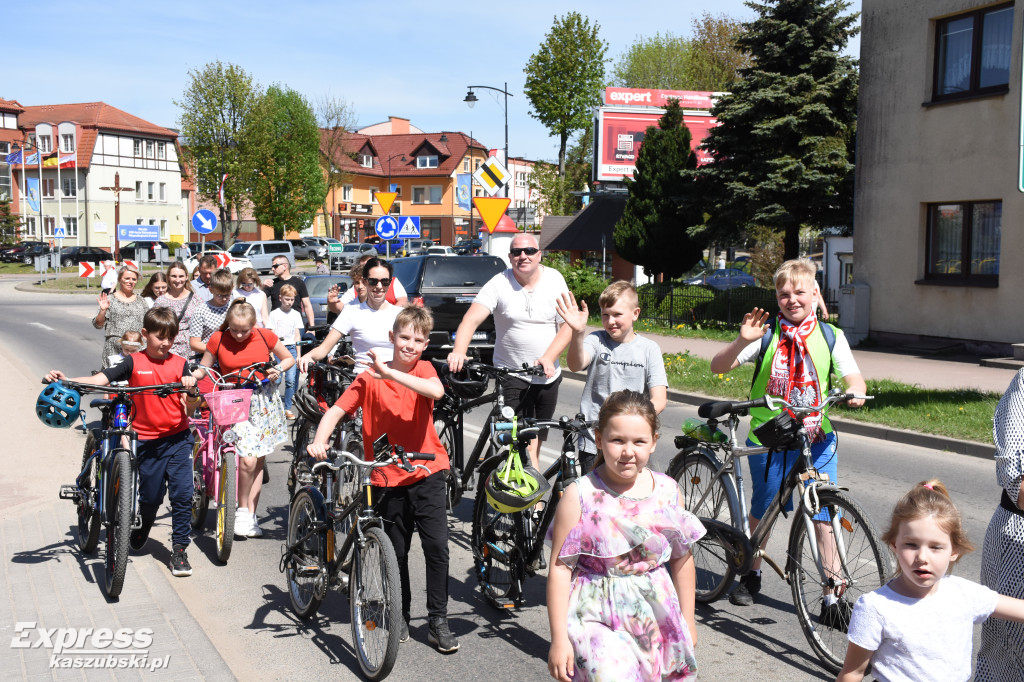 Obchody Święta 3 Maja w Sierakowicach