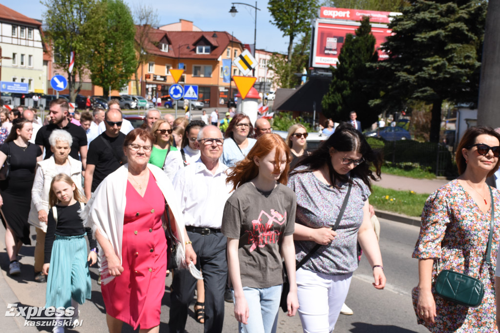 Obchody Święta 3 Maja w Sierakowicach