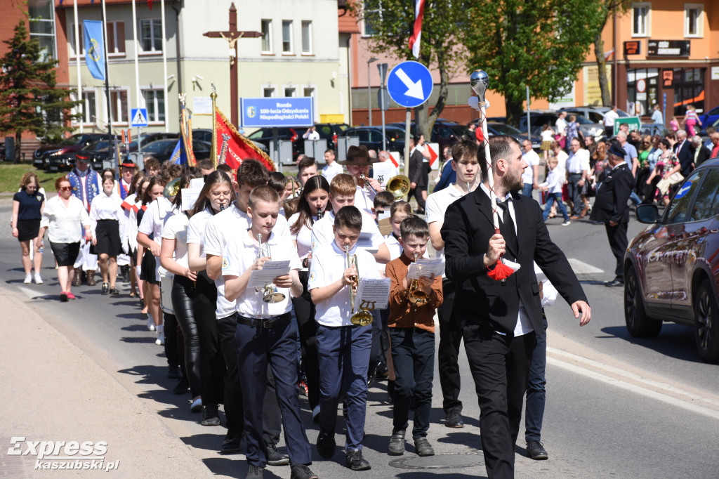 Obchody Święta 3 Maja w Sierakowicach