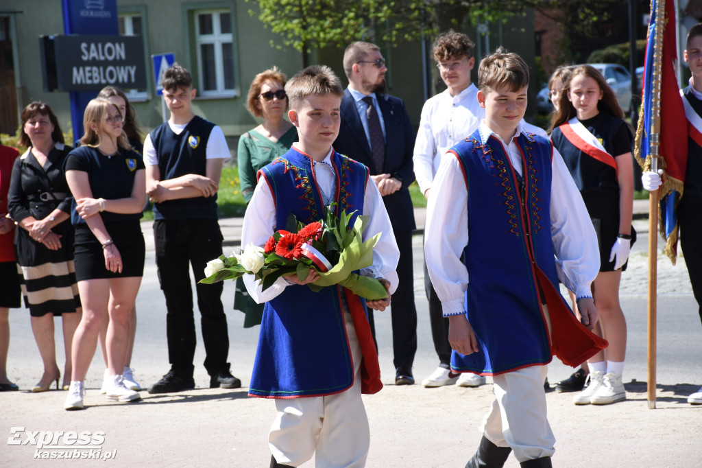 Obchody Święta 3 Maja w Sierakowicach