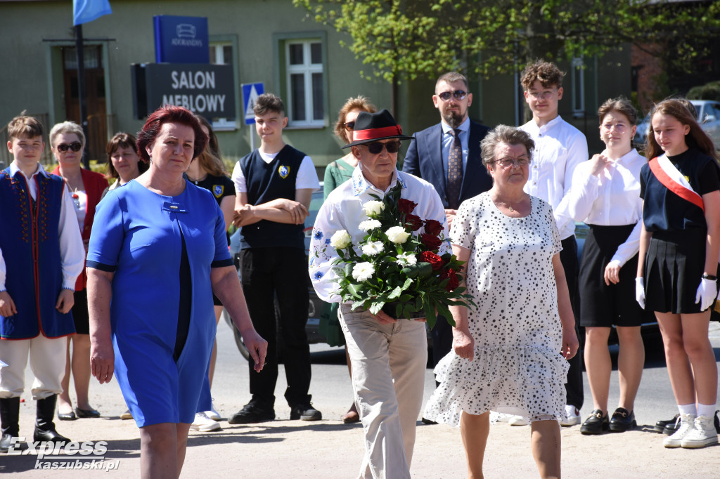 Obchody Święta 3 Maja w Sierakowicach