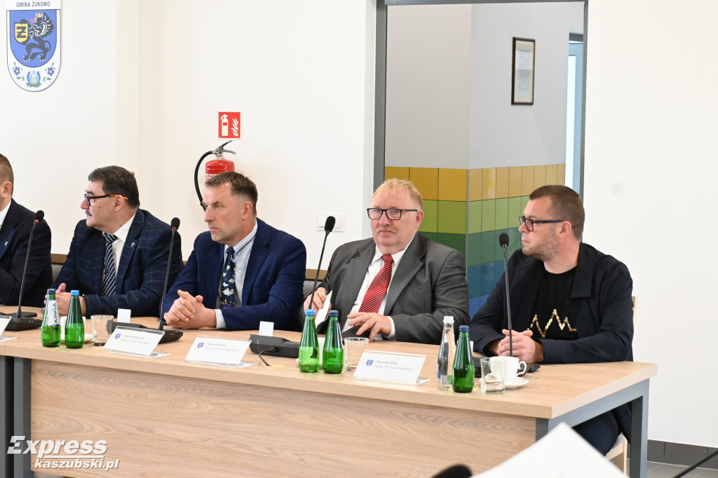 Pierwsza sesja Rady Powiatu Kartuskiego