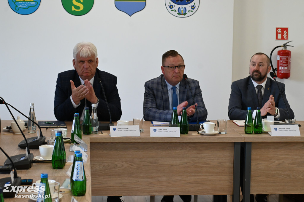 Pierwsza sesja Rady Powiatu Kartuskiego