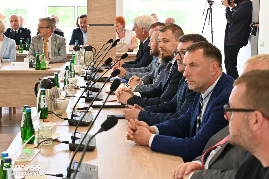 Pierwsza sesja Rady Powiatu Kartuskiego