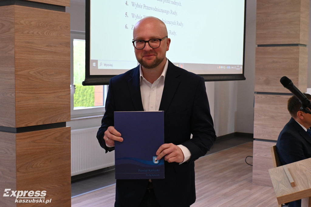 Pierwsza sesja Rady Powiatu Kartuskiego