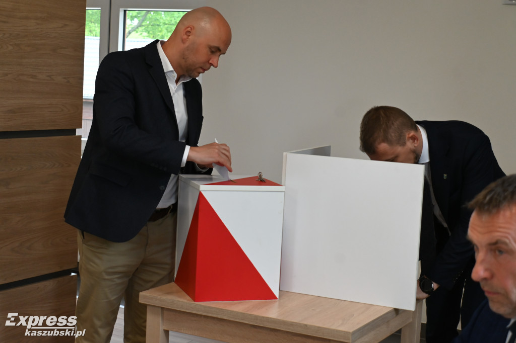 Pierwsza sesja Rady Powiatu Kartuskiego