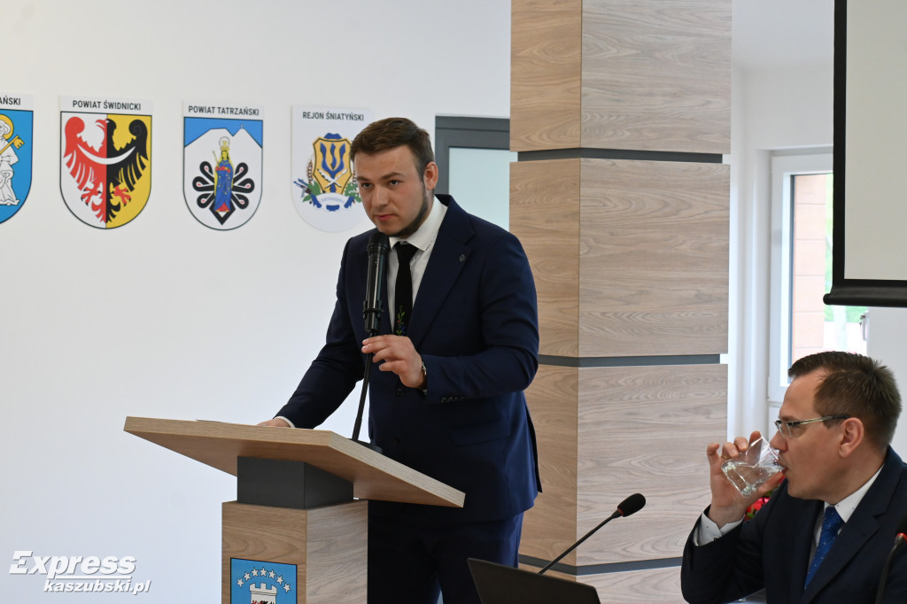 Pierwsza sesja Rady Powiatu Kartuskiego