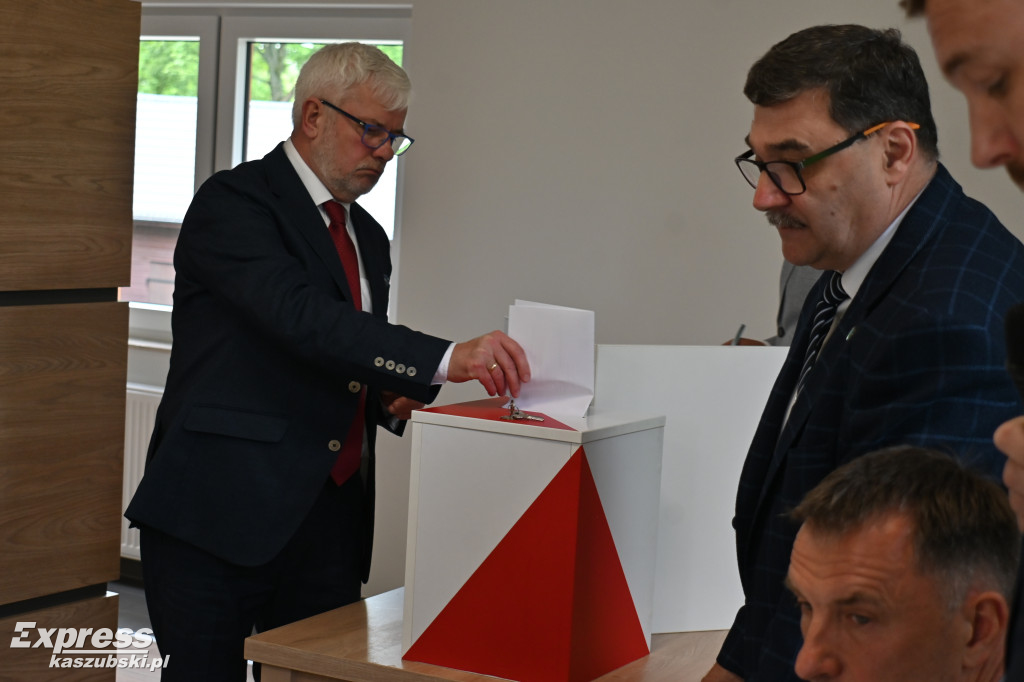 Pierwsza sesja Rady Powiatu Kartuskiego