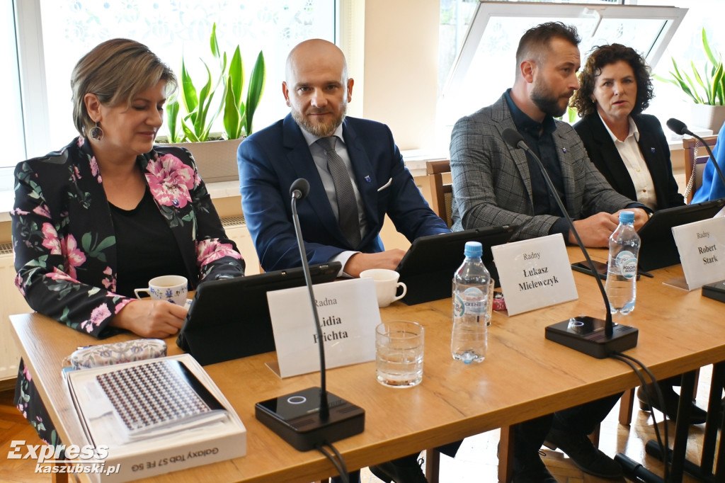 Inauguracyjna sesja Rady Miejskiej w Kartuzach