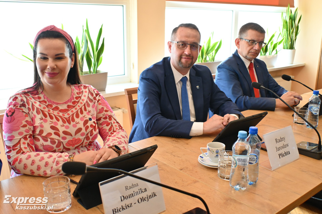 Inauguracyjna sesja Rady Miejskiej w Kartuzach