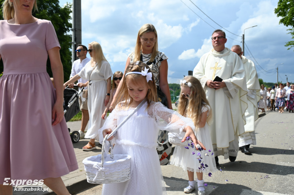 Uroczystość Bożego Ciała w kartuskiej kolegiacie