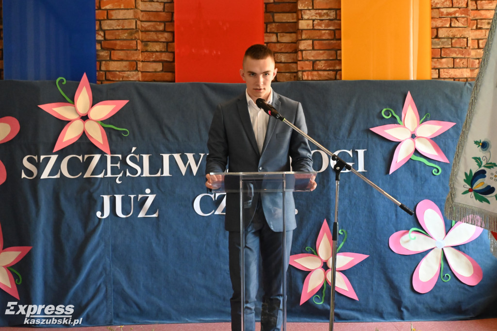 Pożegnanie absolwentów 