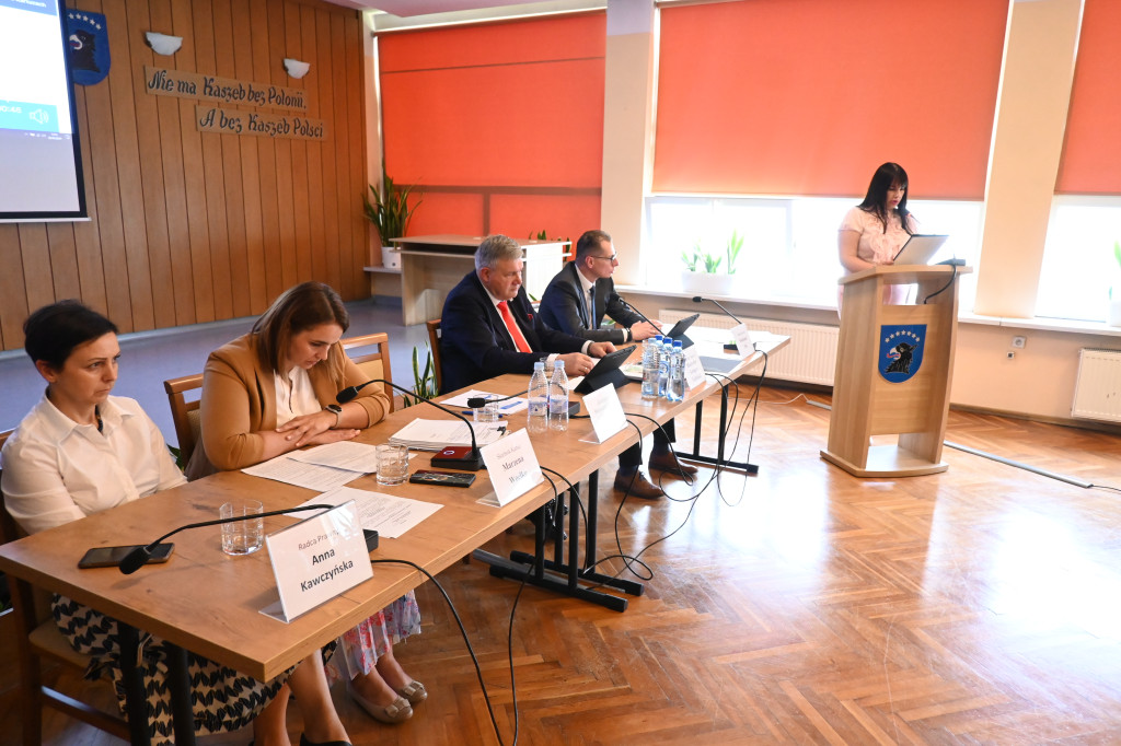 Absolutorium i wotum zaufania dla burmistrza Kartuz
