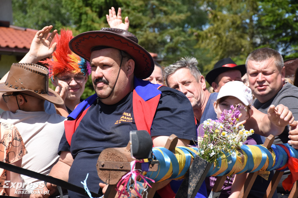 Jubileuszowa parada bryczek i zaprzęgów konnych