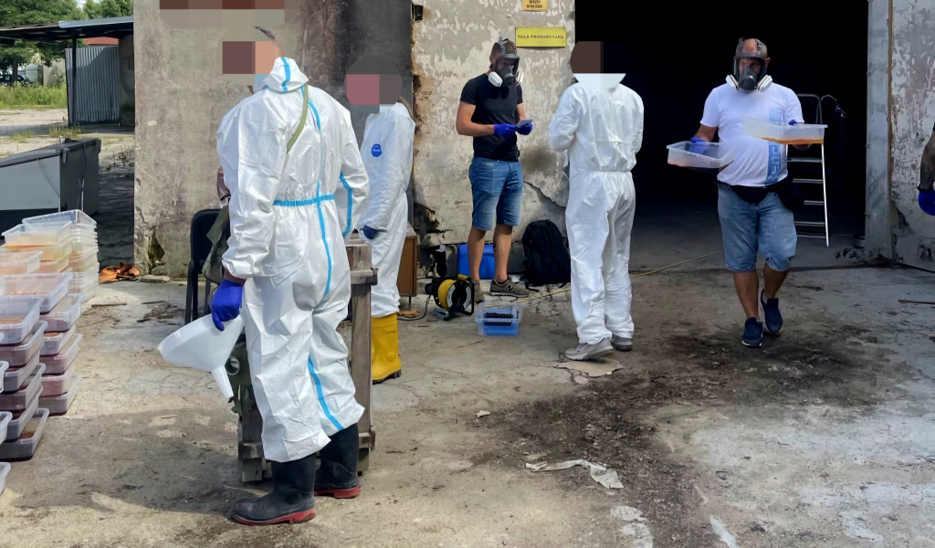 Zlikwidowano laboratoria do produkcji narkotyków