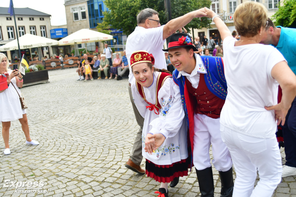 Dzień Flagi Kaszubskiej w Kartuzach