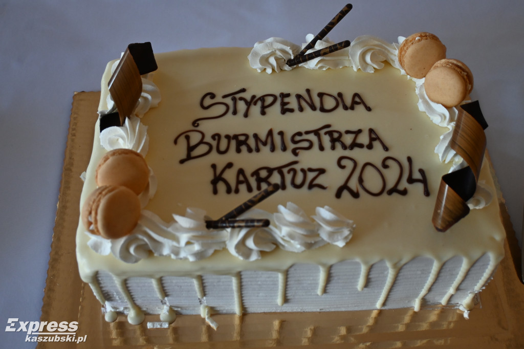 Stypendia burmistrza Kartuz 2023/2024