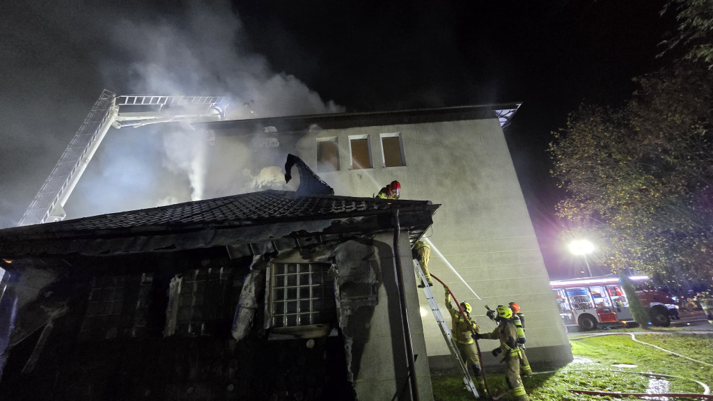 Pożar budynku Urzędu Skarbowego - akcja gaśnicza