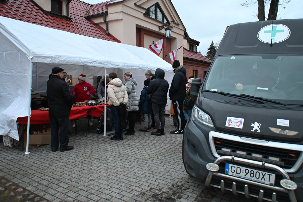 Wigilia dla samotnych i potrzebujących w Żukowie