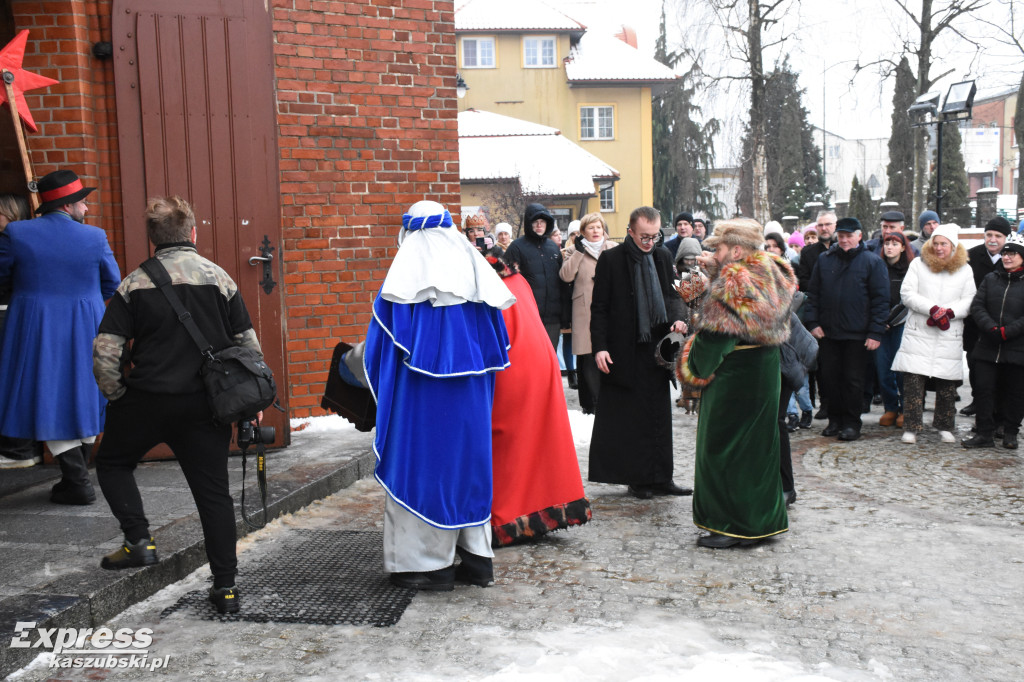 Orszak Trzech Króli w Sierakowicach