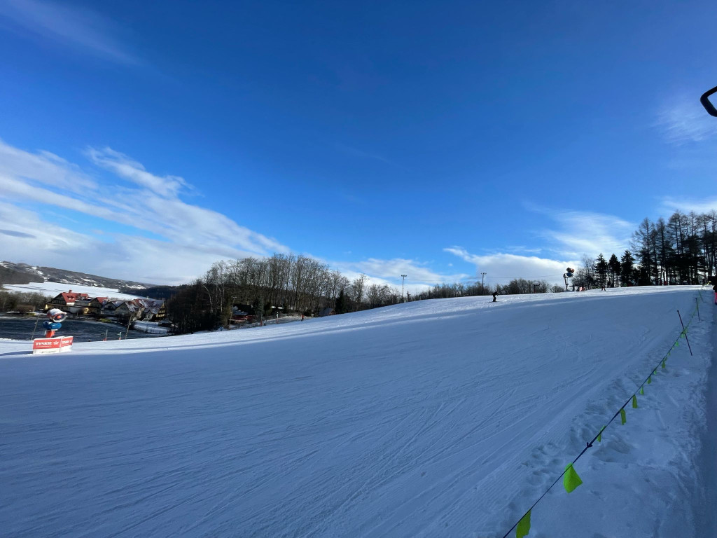 Śnieżny początek ferii na Kaszubach