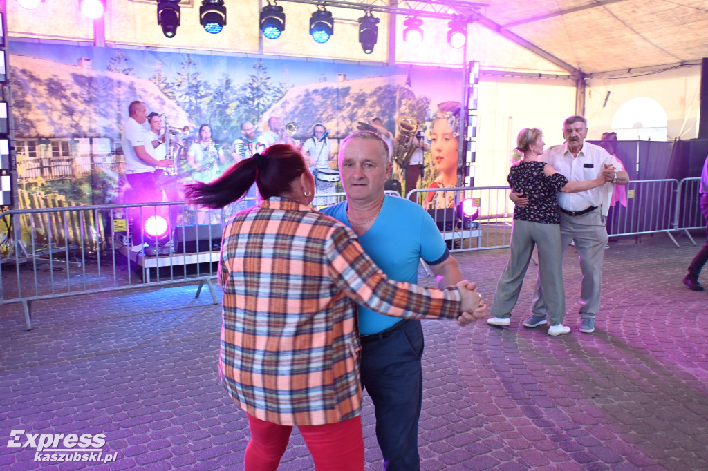 Majówka po kaszubsku w Ostrzycach