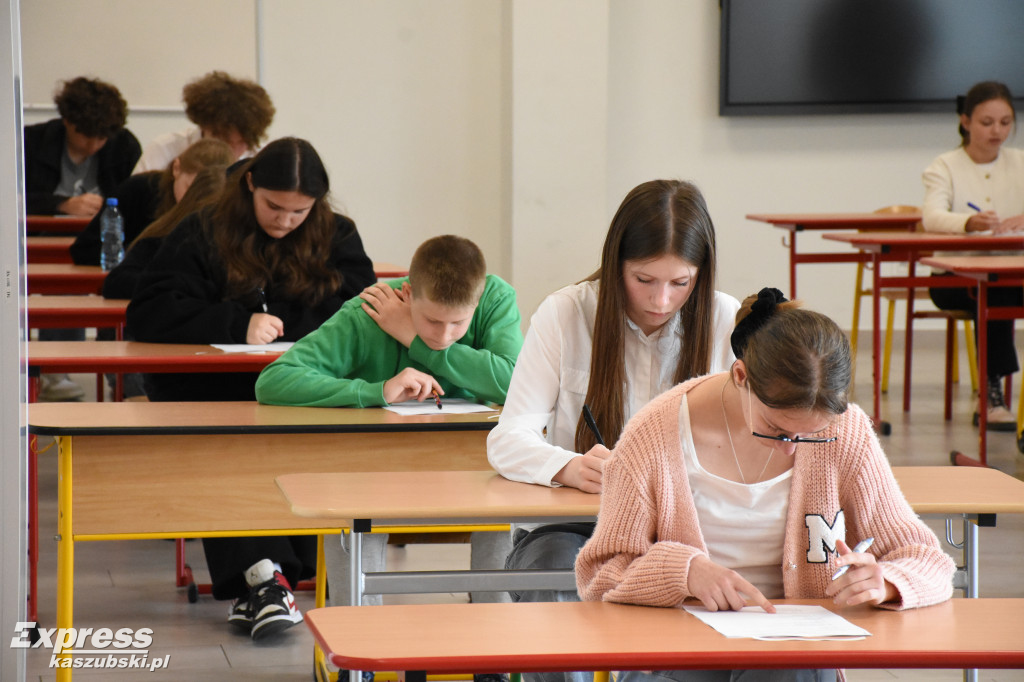 Powiatowy konkurs wiedzy o pszczołach