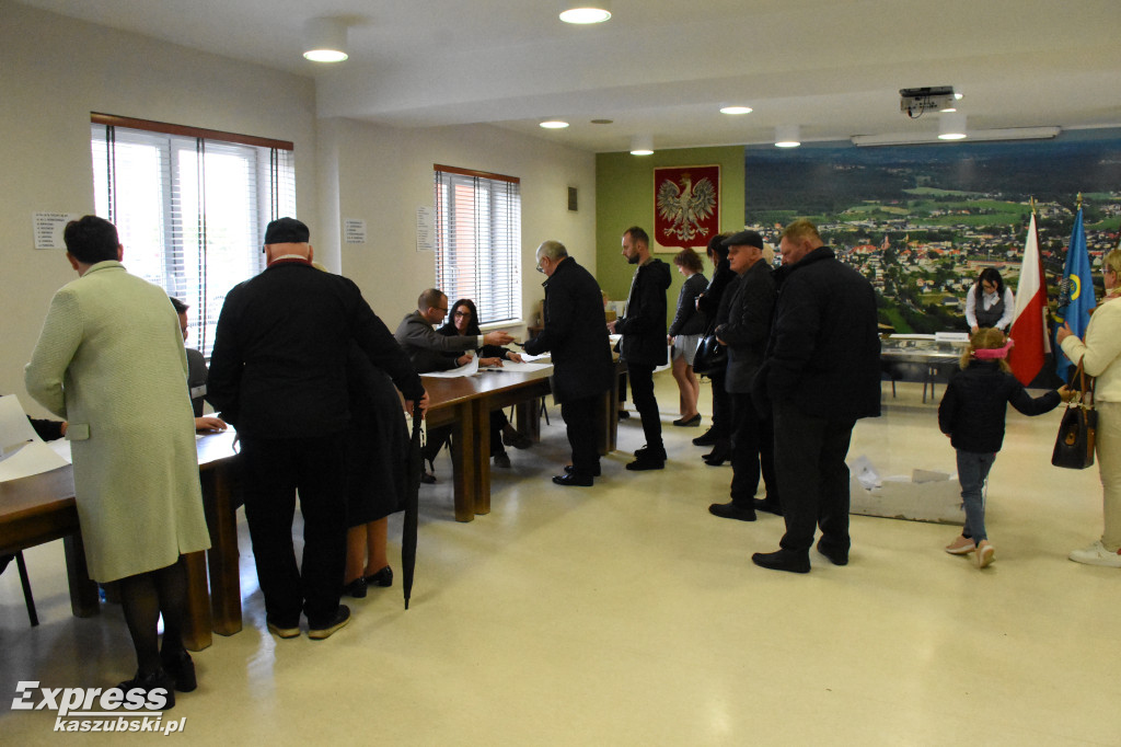 Głosowanie w wyborach prezydenckich - Sierakowice