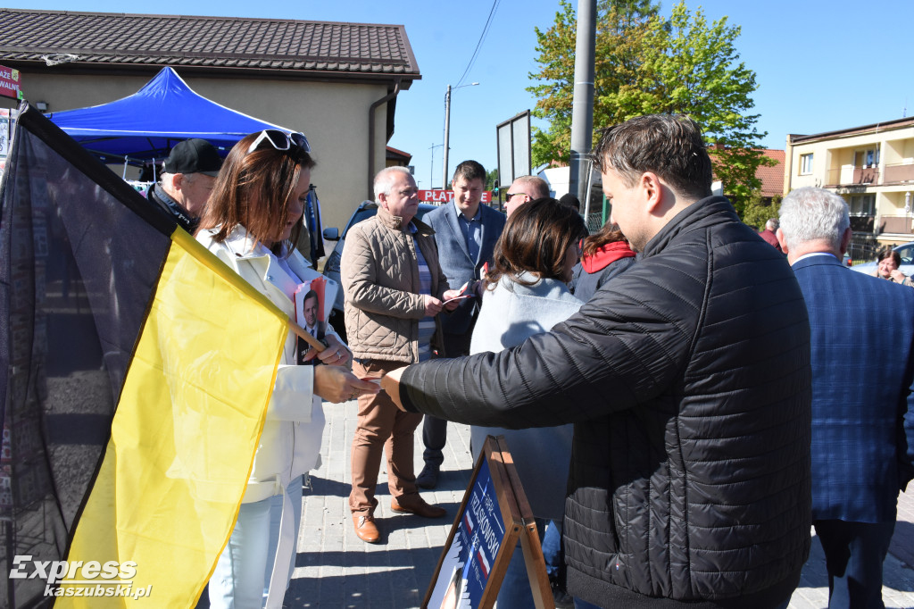 W Sierakowicach zachęcali do głosowania na R. Trzaskowskiego