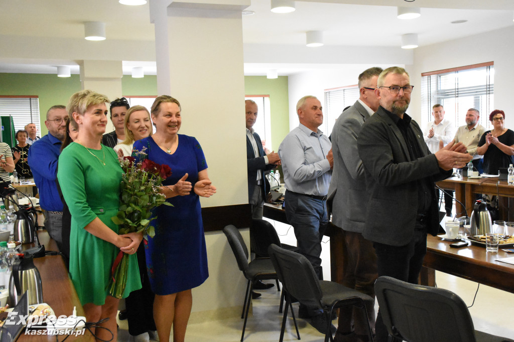 Sesja absolutoryjna w Sierakowicach