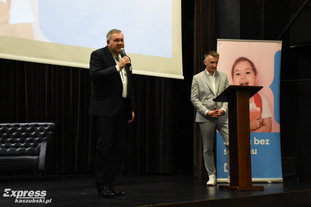 Konferencja Szkoła przyjazna i wymagająca w Kartuzach