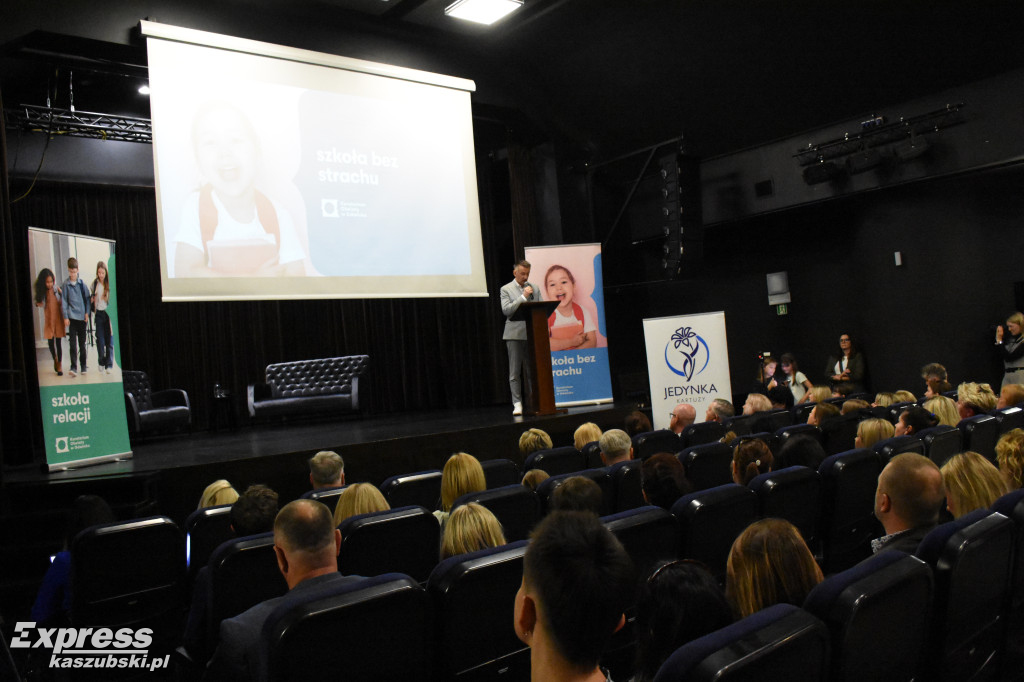 Konferencja Szkoła przyjazna i wymagająca w Kartuzach