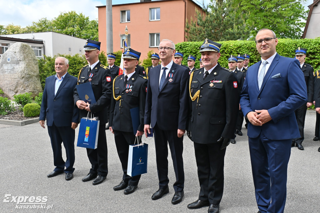 Powiatowe Obchody Dnia Strażaka w Kartuzach