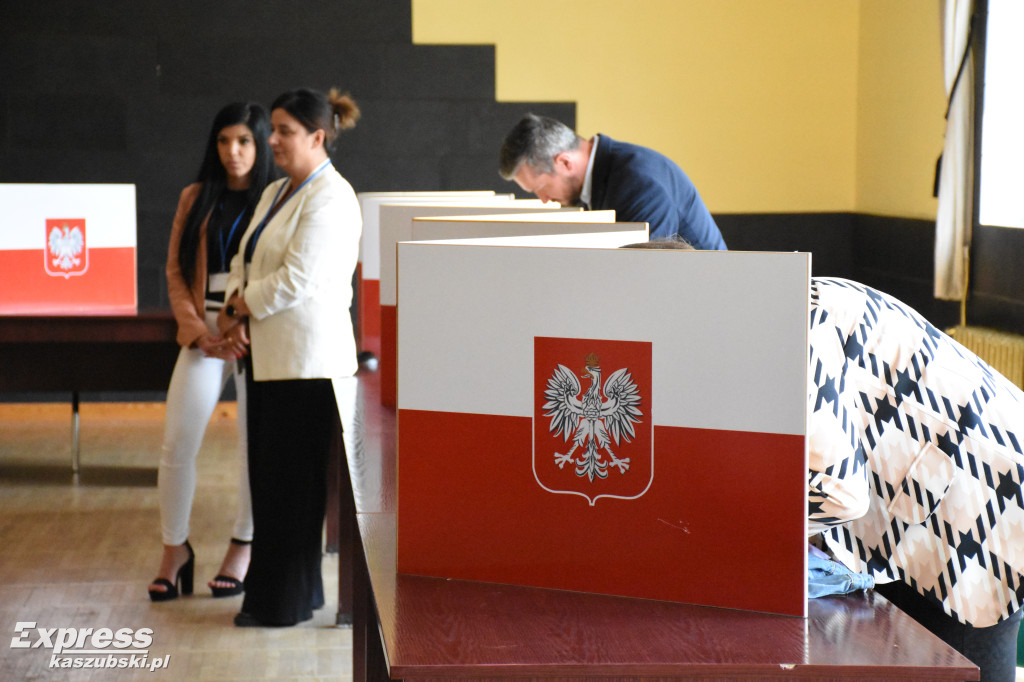 II tura wyborów - tak głosowano w Chmielnie