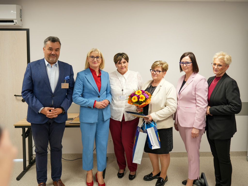 Wyróżnienia dla pielęgniarek i położnych
