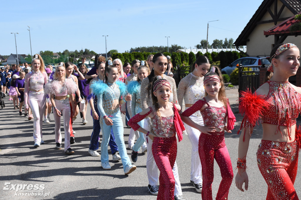 Parada na otwarcie Dni Mieszkańców Gm. Stężyca