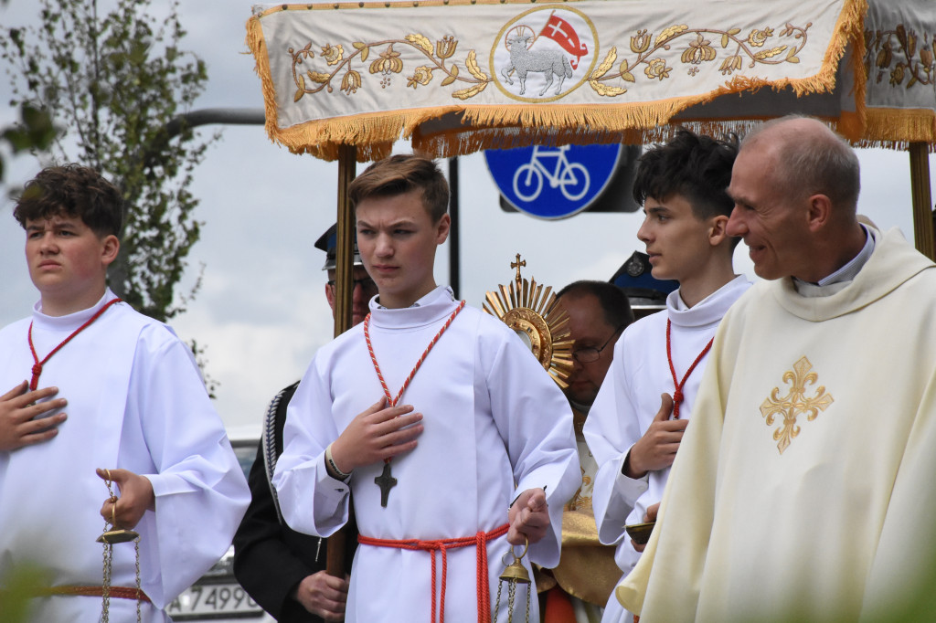 Procesja Bożego Ciała w Sierakowicach