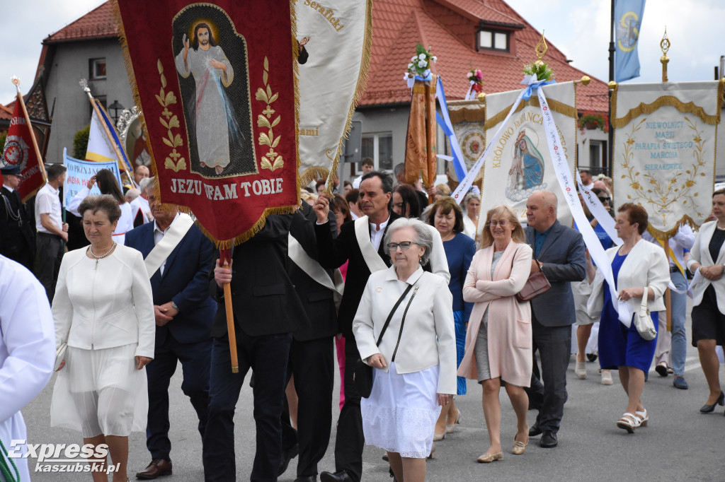 Procesja Bożego Ciała w Sierakowicach