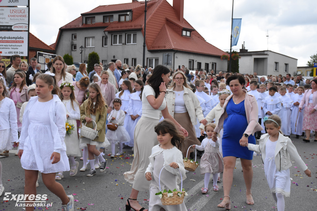 Procesja Bożego Ciała w Sierakowicach