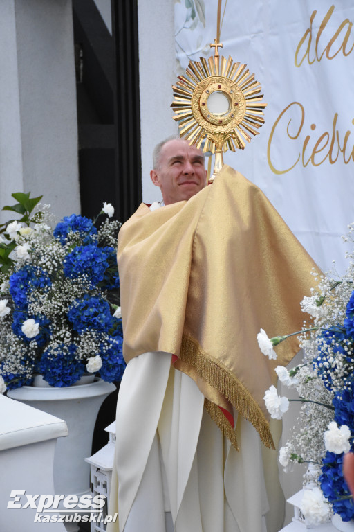Procesja Bożego Ciała w Sierakowicach