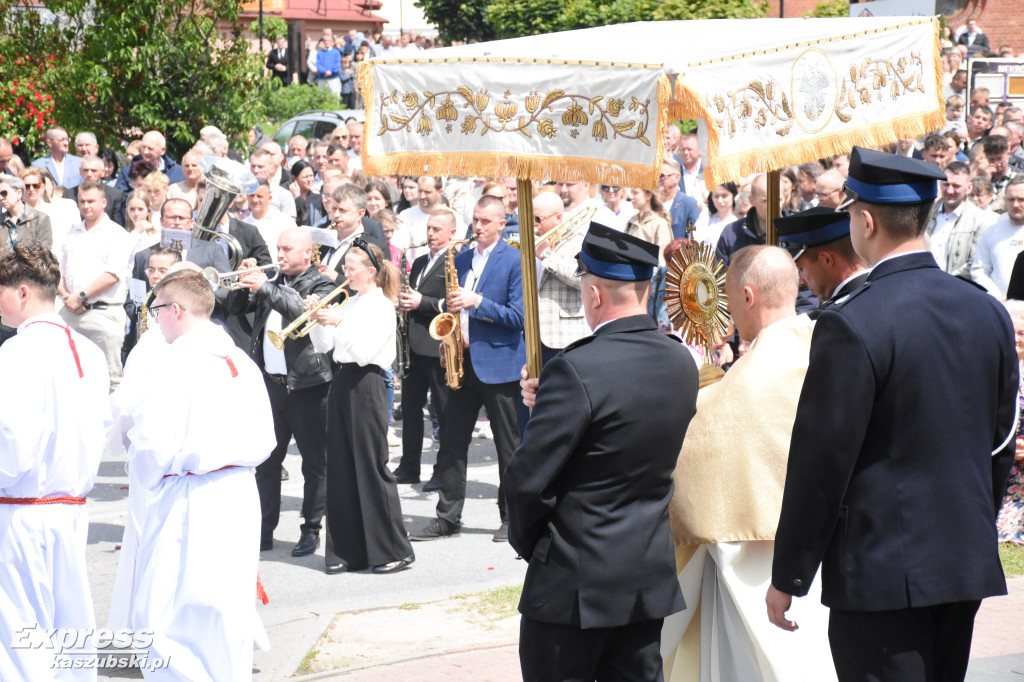 Procesja Bożego Ciała w Sierakowicach