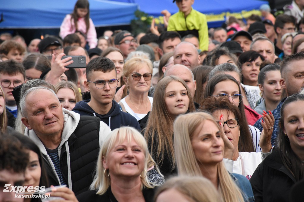Zespół Baciary w Sierakowicach
