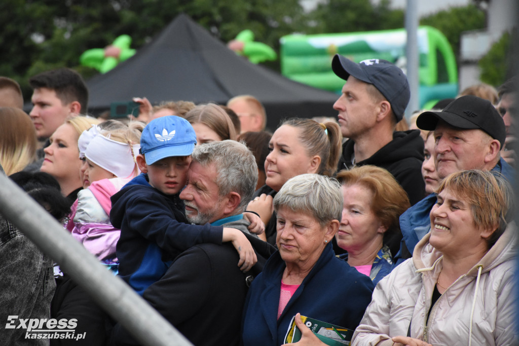 Zespół Baciary w Sierakowicach