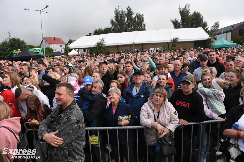 Zespół Baciary w Sierakowicach