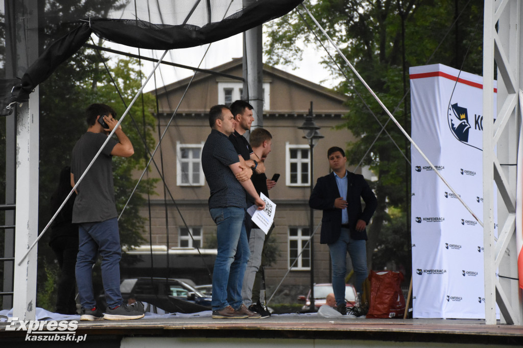 Manifestacja pod hasłem \